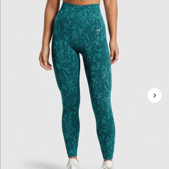 Gymshark Pants - GYMSHARK Adapt Animal Seamless Leggings